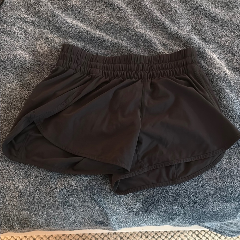 Lululemon Athletica Black Athletic Shorts Lightweight Moisture-Wicking